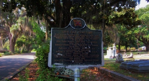 "Quintessentially Southern Cemetery" PJ
